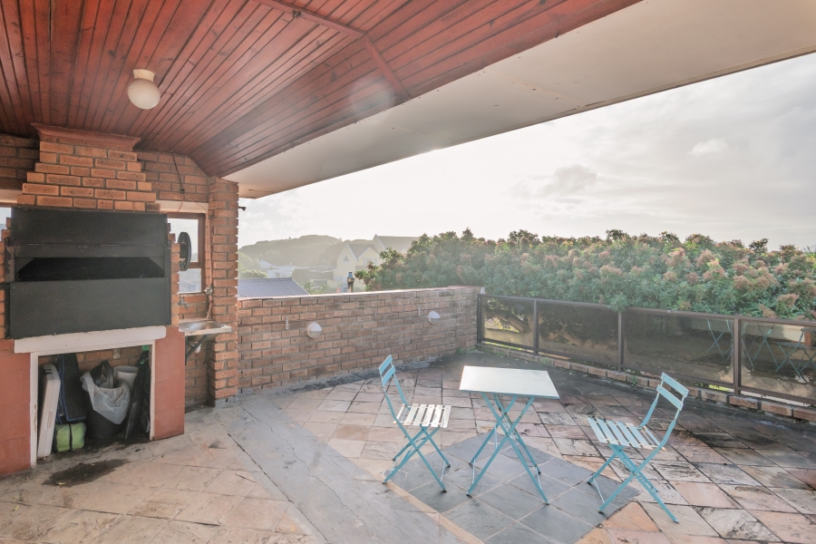 6 Bedroom Property for Sale in Kommetjie Western Cape